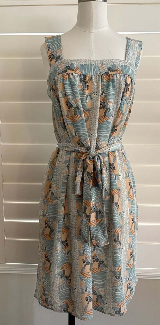 Tucker 100% Silk Geometric Dress with Tie Belt Size S